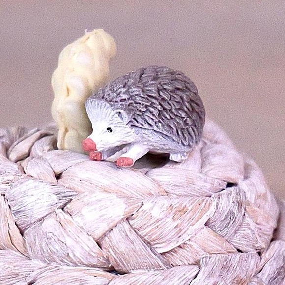 Bundle Deal - Hedgehog Miniature Figure - 1 inch - Mini Animal Figurine - Crafts - Picture 1 of 10